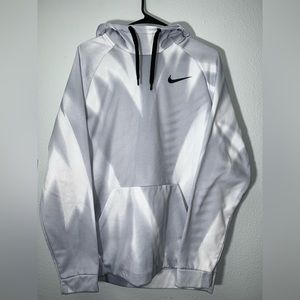 NIKE | Men’s Large Therma-FIT Printed Pullover Hoodie